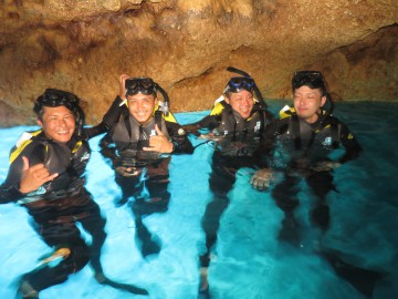 青の洞窟シュノーケル＆美ら海体験ダイビングSET×4名様