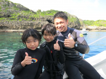 青の洞窟シュノーケル×３名様