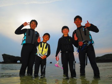 夜光虫&星空ナイトシュノーケル×4名様