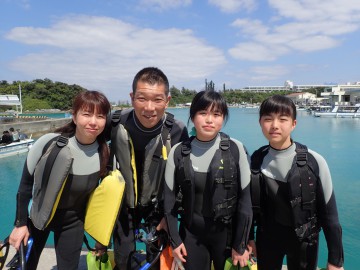 青の洞窟シュノーケル×4名様